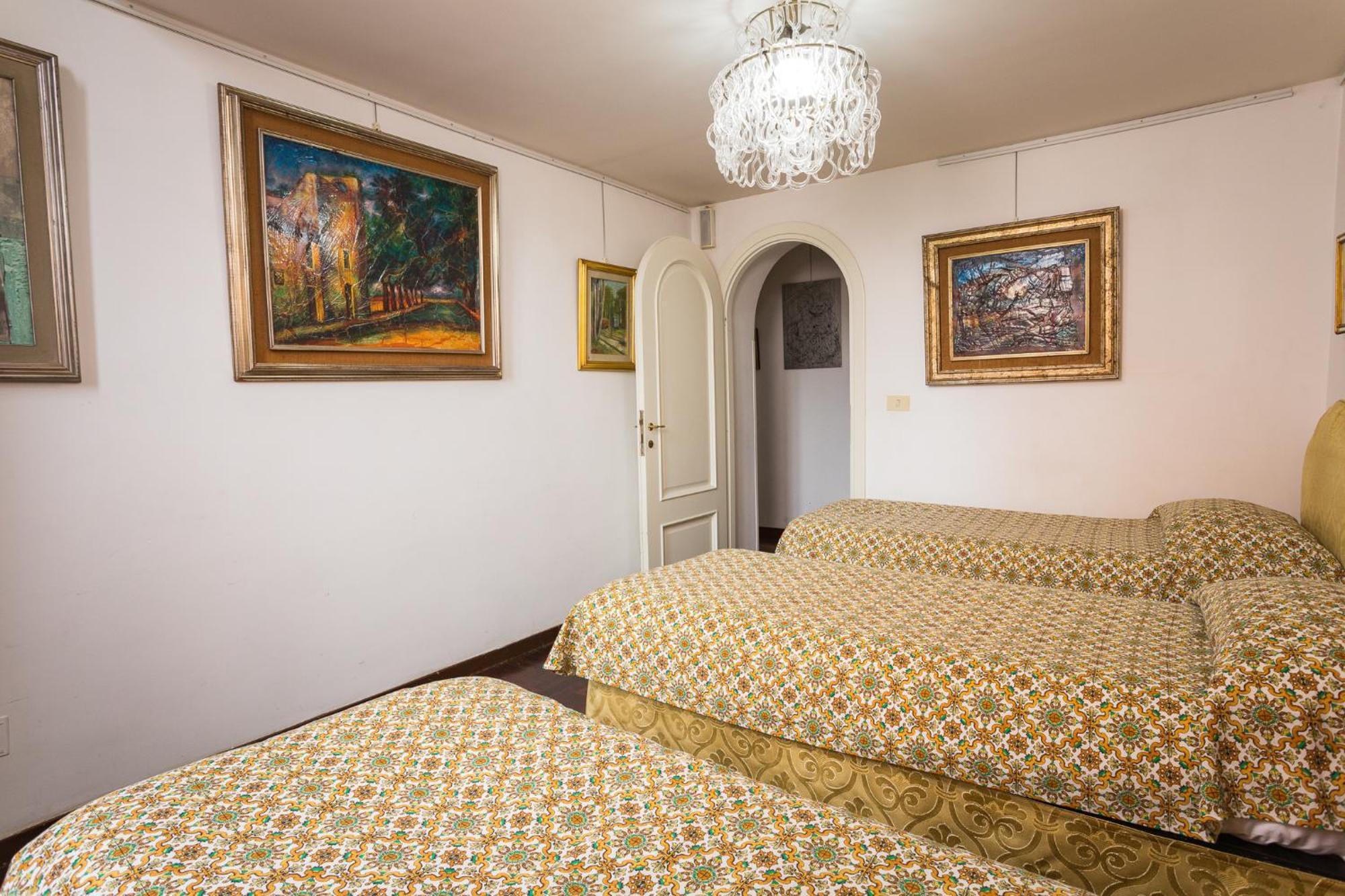 Appartamento D'Epoca Colosseo Art Gallery Roma Dış mekan fotoğraf